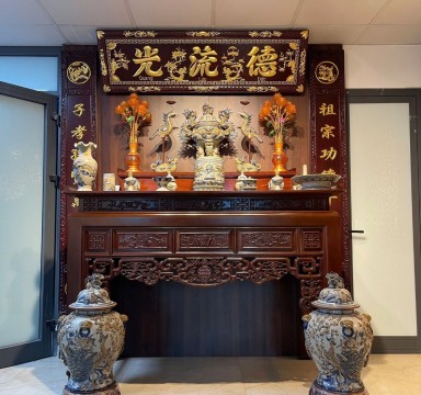 Trọn Bộ Ban Thờ Men Rạn Cao Cấp